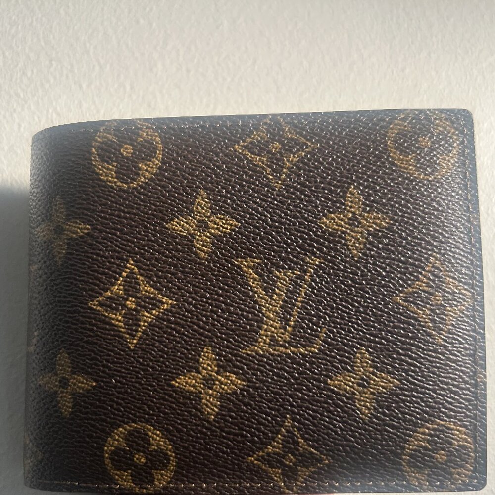 Louis Vuitton Marco monogram wallet